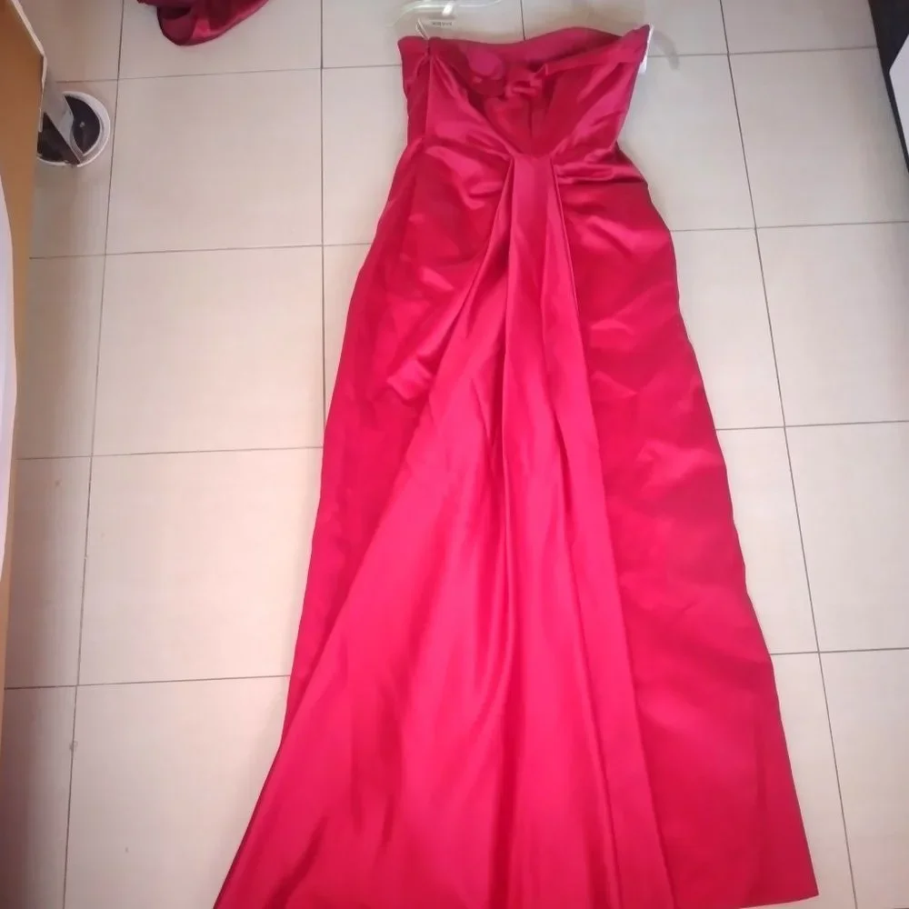 SILKY RED PROM AND BRIDESMAID DRESS - Picture 2 of 5